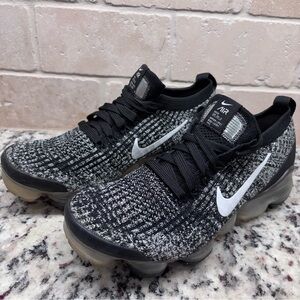 Nike   VaporMax  Flyknit 3 Oreo  Women’s Shoes